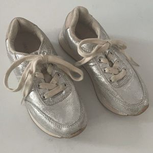 Silver Zara girl sneakers size 29/11.5